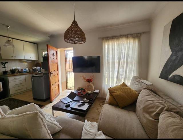 3 BEDROOM HOUSE FOR SALE IN AUREUS